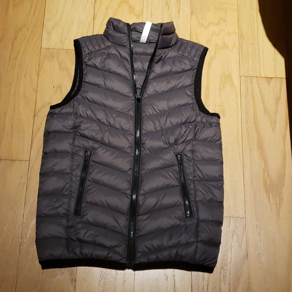 Fabletics XS puffy vest